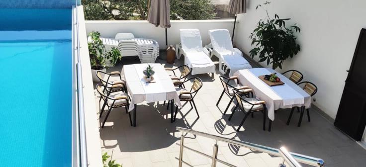 Holiday Home Makarska Buitenkant foto