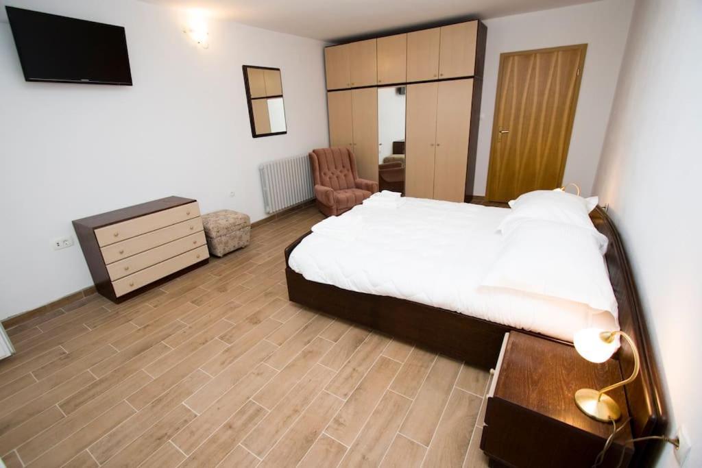 Holiday Home Makarska Buitenkant foto