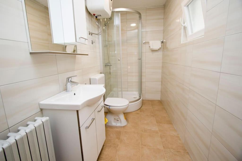 Holiday Home Makarska Buitenkant foto